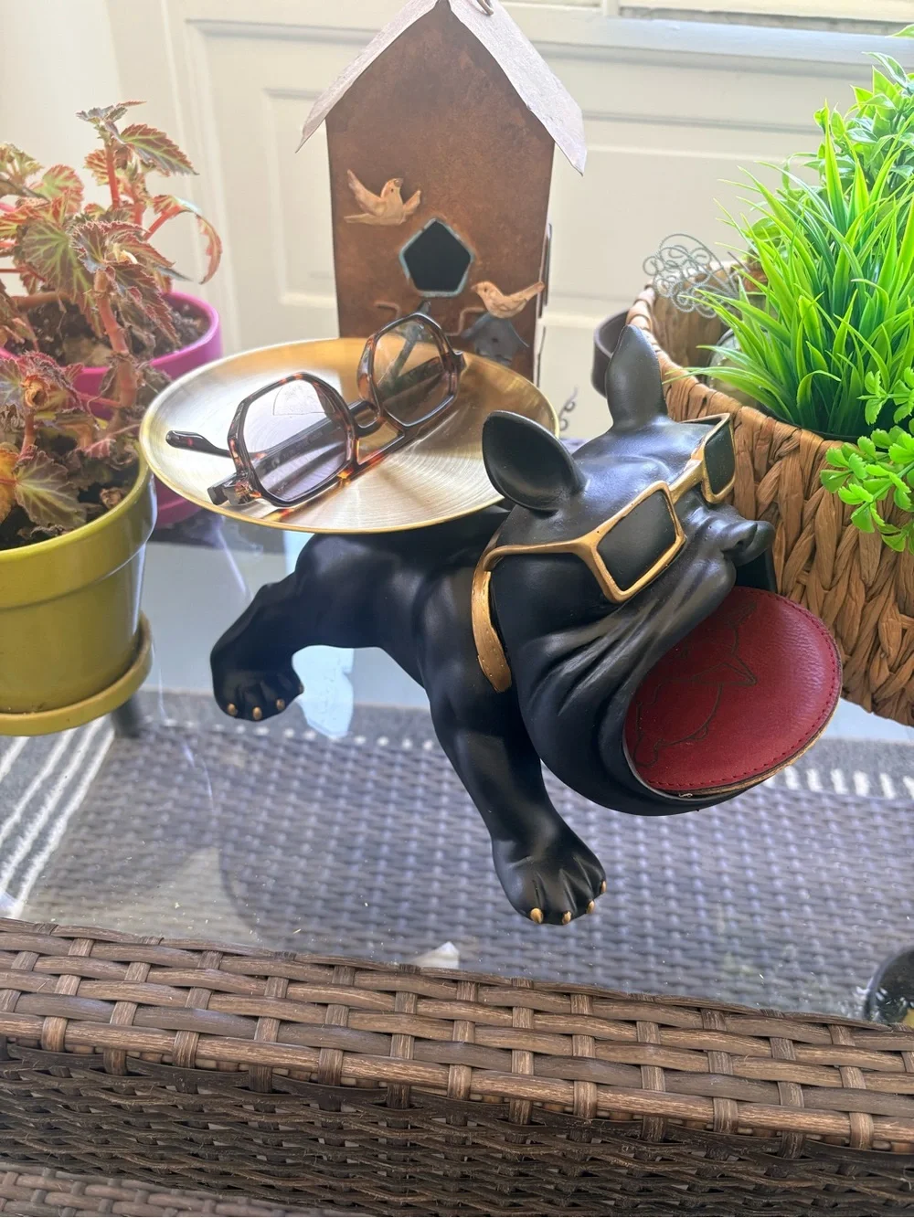 NWOT Black & Gold Resin Bulldog Statue with Accent Tray